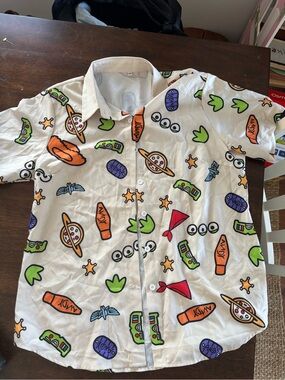 “You’ve got a friend in Me” button up!